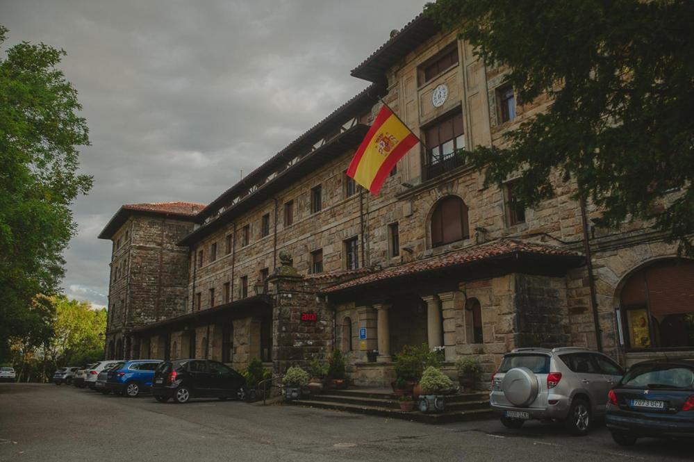 ホテル Balneario De Corconte Cabanas de Virtus エクステリア 写真
