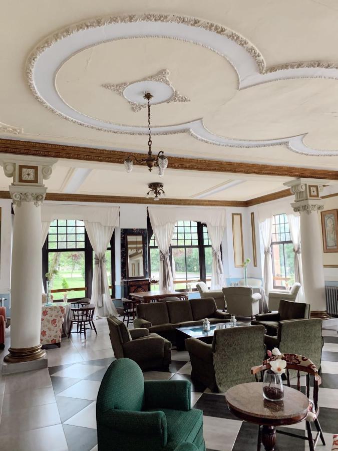 ホテル Balneario De Corconte Cabanas de Virtus エクステリア 写真